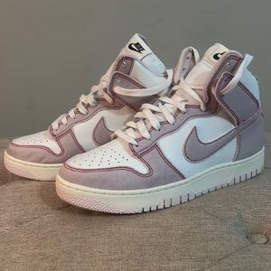 Nike Dunk Hi 1985 summit white/barely rose